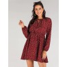 Vestido De Lunares De Cuello Con Cordón